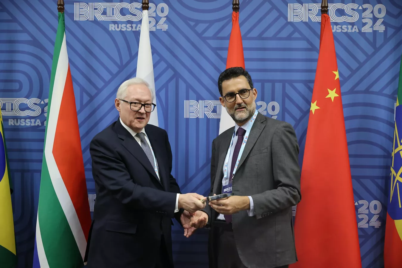 BRICS not abandoning US dollar in trade, says Brazilian diplomat