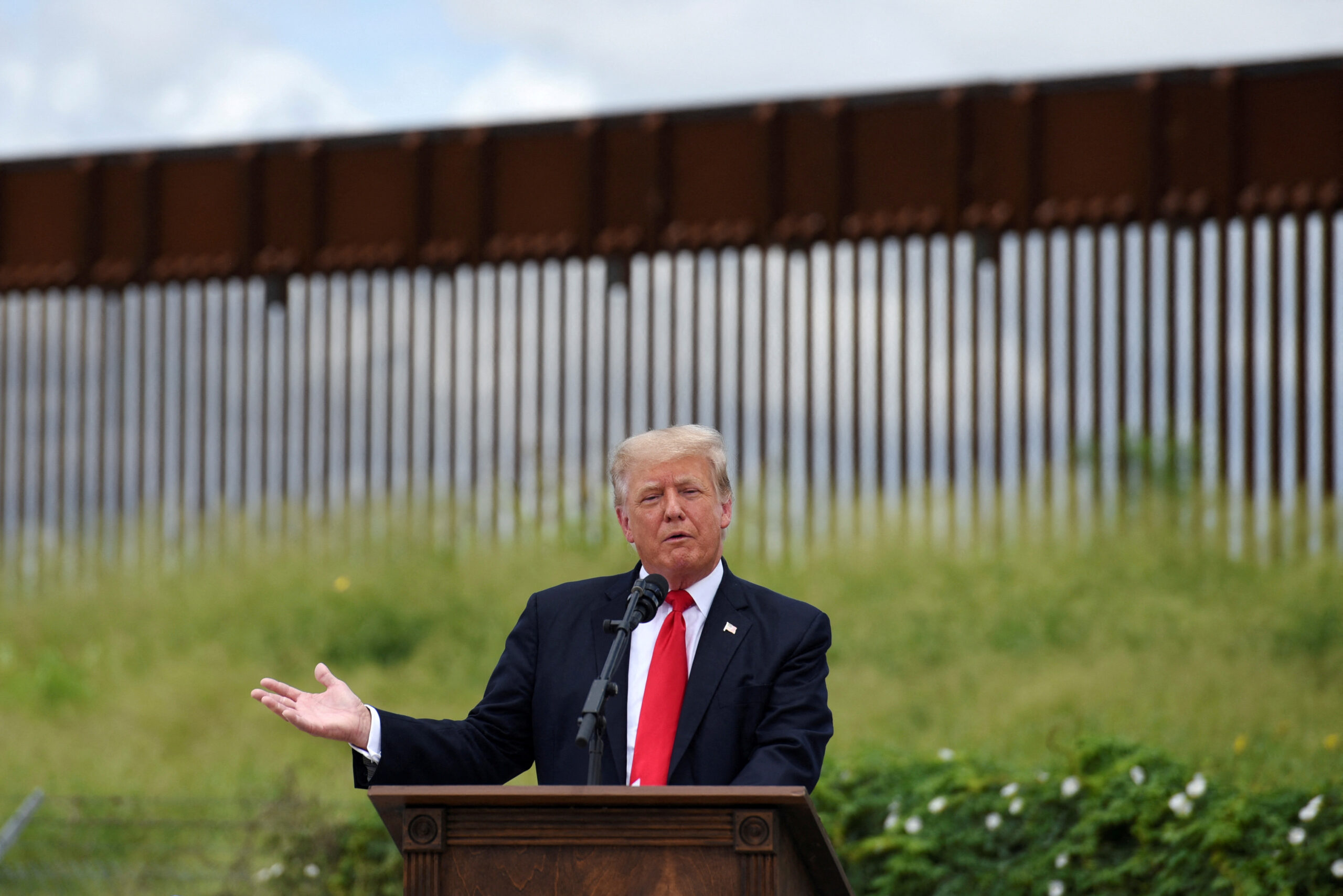 Trump birthright citizenship, Trump immigration policy, birthright citizenship ban, Trump executive order, constitutional rights