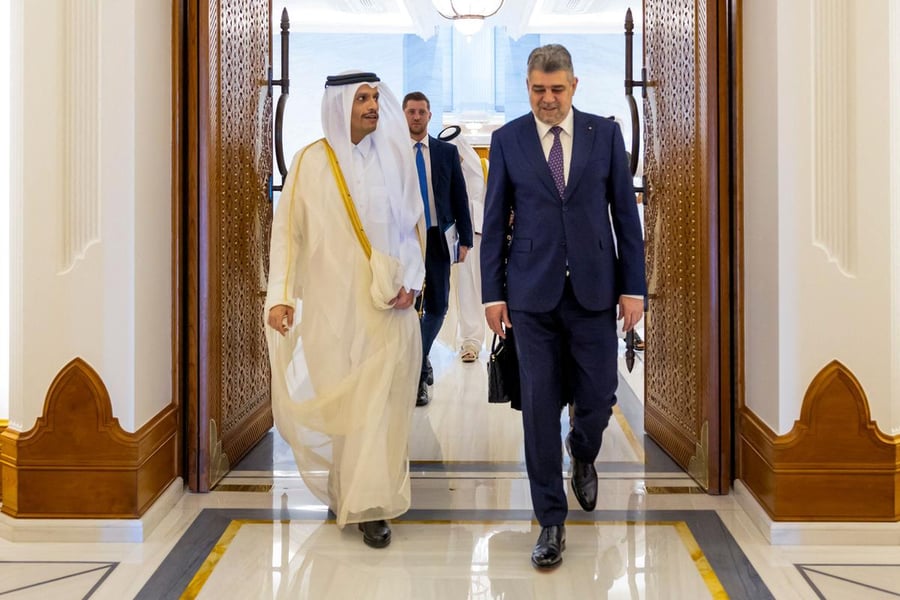 Israel Hamas talks, Qatar mediation, ceasefire negotiations, Gaza conflict, peace efforts