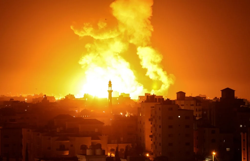 Israel war crimes, Gaza hospital attack, civilian casualties, humanitarian crisis, Israeli airstrikes