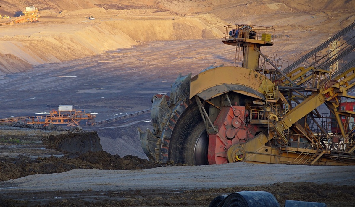 Nationalization, mining, gold, Burkina Faso, resources, SOPAMIB, economy