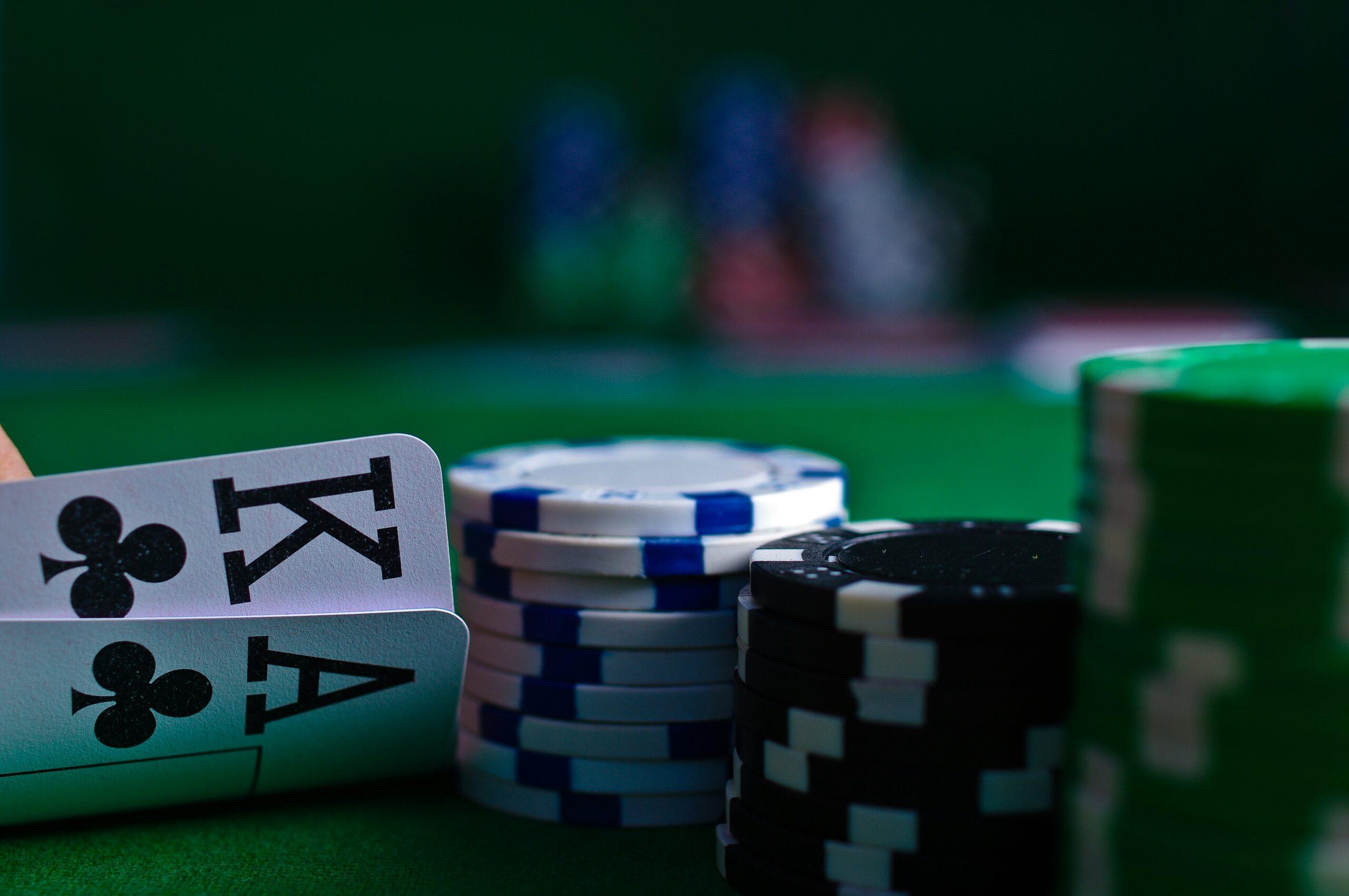 online-casino-gambling-poker