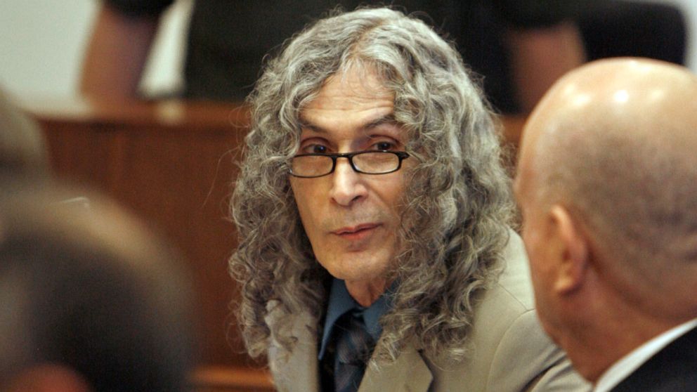 rodney alcala, cross examination, trial closeup, serial killer in court, courtroom image, rodney alcala interrogation, dating game killer