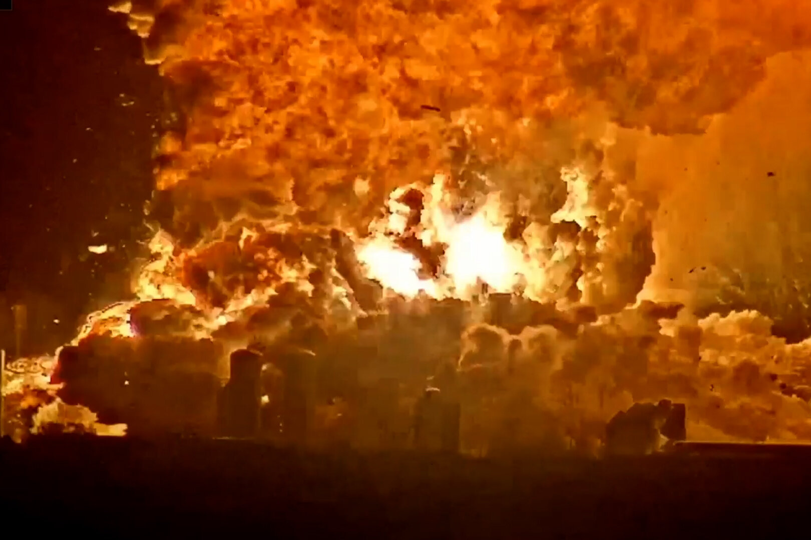 spacex explosion, ship 36 blast, starship failure, starbase texas, FAA spacex investigation, static fire incident, nitrogen copv failure, space launch mishap, elon musk mars project, spaceflight safety