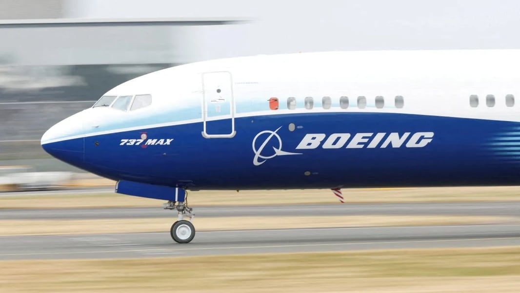 Boeing’s contract offer rejected by union members as labor tensions threaten defense production