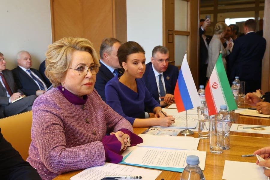Iran and Russia accuse West of hypocrisy, declare new axis of resistance in Geneva