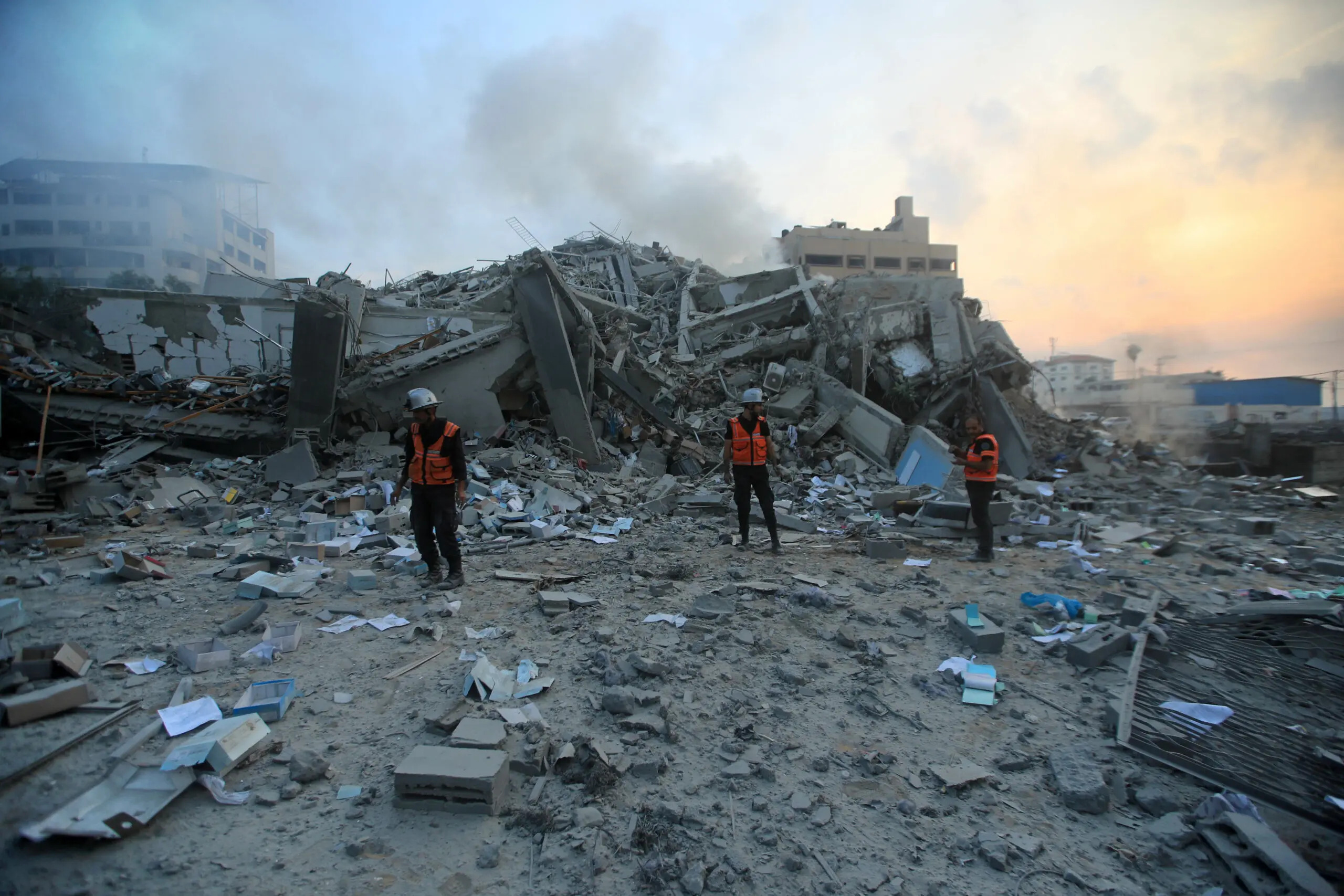 Gaza airstrike rubble, Palestinian children, ceasefire talks collapse, US-Israel blame