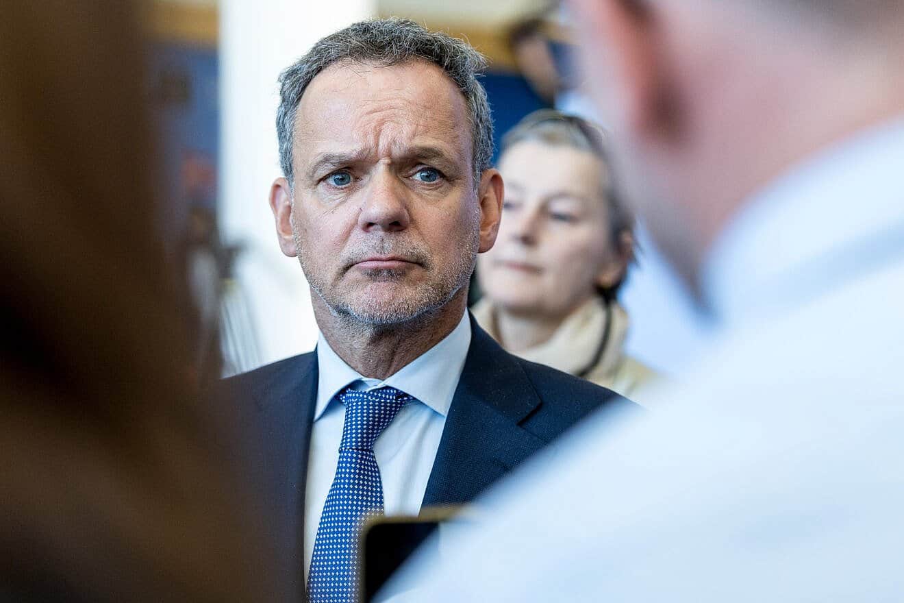 Caspar Veldkamp, Dutch Foreign Minister, Hague, travel ban on Israeli ministers