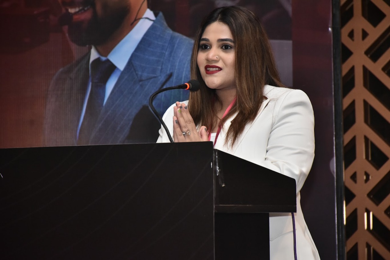 Stark Visas immigration consultant in Delhi 2025, Manisha Sood