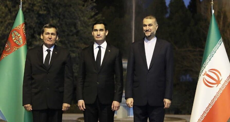 iranian foreign minister meets turkmen president to boost bilateral ties in ashgabat