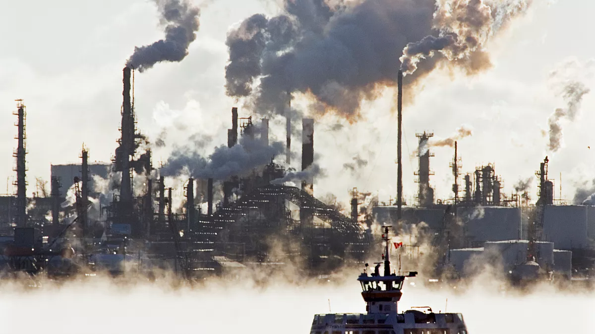 OPEC+ meeting screen showing oil price charts as Russia supply concerns drive market volatility