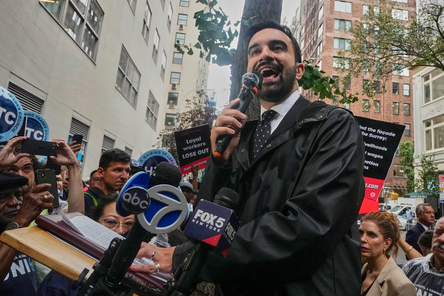 Zohran Mamdani protests ABC over Jimmy Kimmel suspension