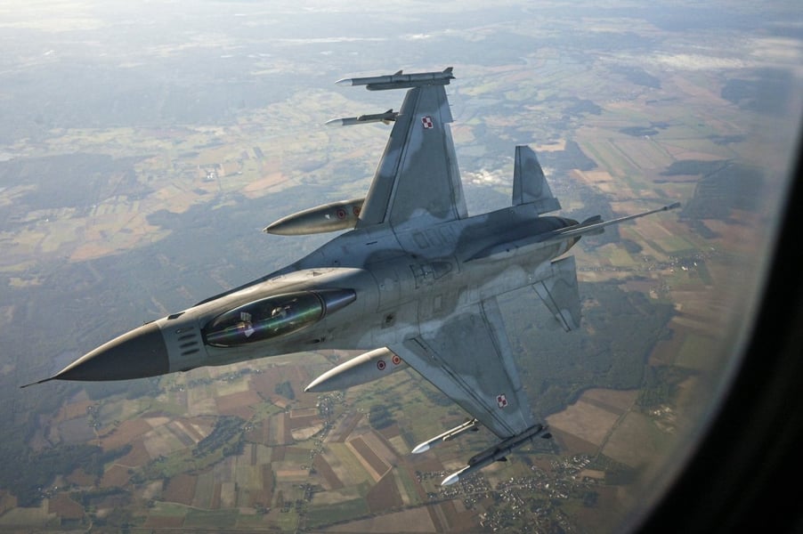 Polish F-16 jet patrolling the skies above Lublin as NATO scrambles in response to suspected drone incursions