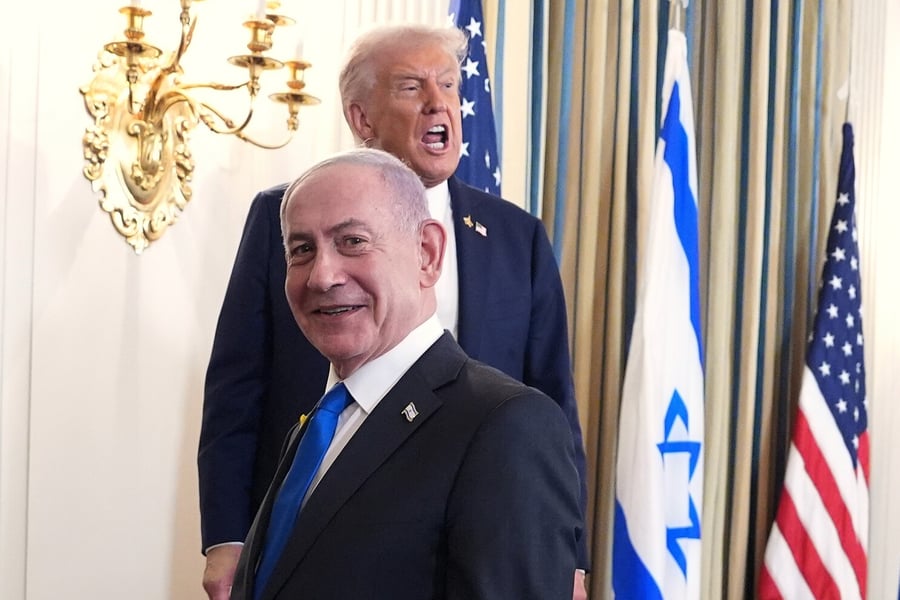 U.S. officials confer at the White House on the Gaza ceasefire plan