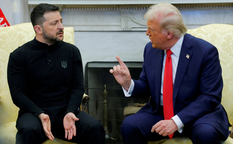 Donald Trump on Ukraine Military Aid and Tomahawk Missile Decision Donald Trump addressing military aid to Ukraine during the 2025 Russia-Ukraine war debate