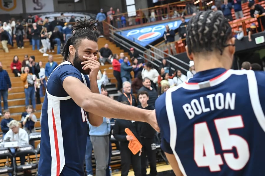 Drew Timme scoring during a Gonzaga Bulldogs basketball game