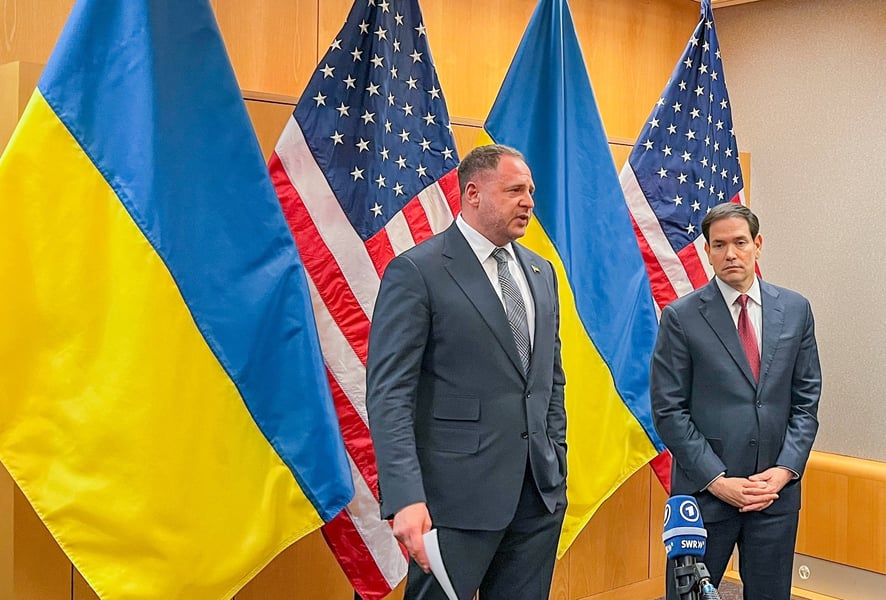Geneva diplomats debate 28-point peace plan for Russia-Ukraine conflict