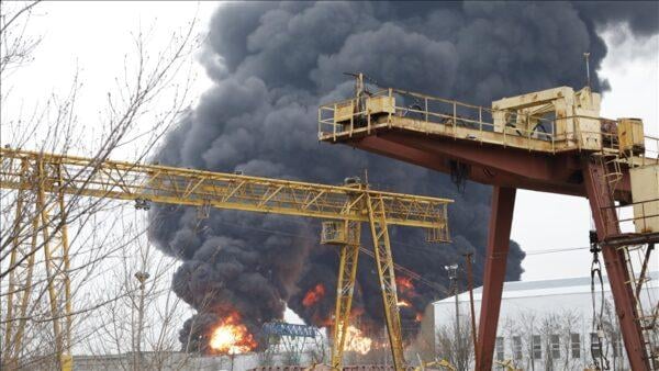 Flames engulf Rosneft Saratov oil refinery after Ukrainian drone strike on November 11, 2025, in Russia's Volga region
