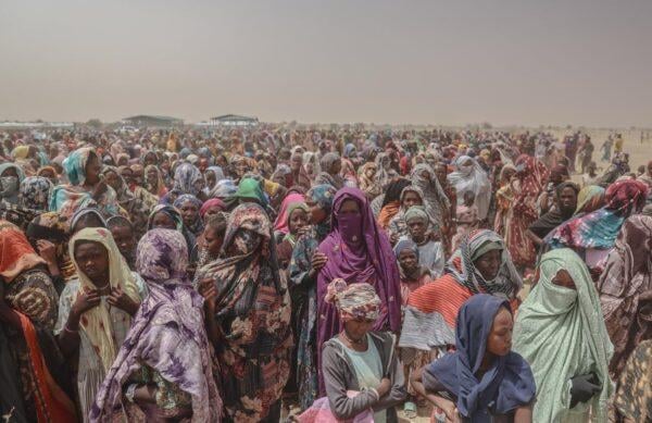 Sudanese families fleeing across the border into Chad amid civil war.