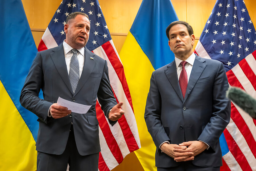 Trump Envoys Rubio Witkoff Huddle with Zelenskyy Team Day 1375 Marco Rubio and Steve Witkoff meet Ukrainian negotiators on Trump peace plan