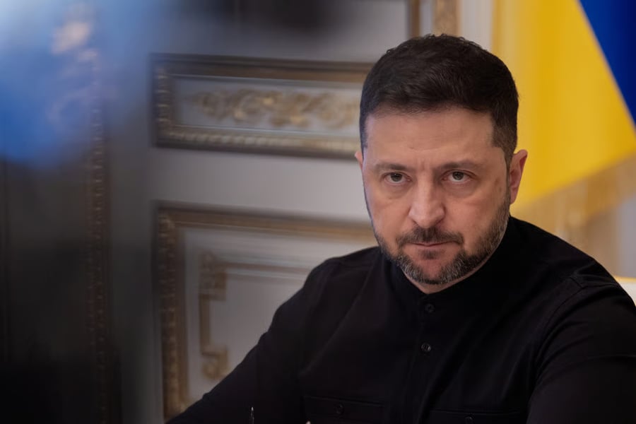 Ukrainian President Zelenskyy facing internal security and governance challenges