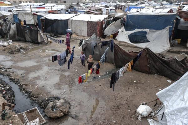 Gaza tent camps drown in Storm Byron floods as Netanyahu begs Trump for bombs