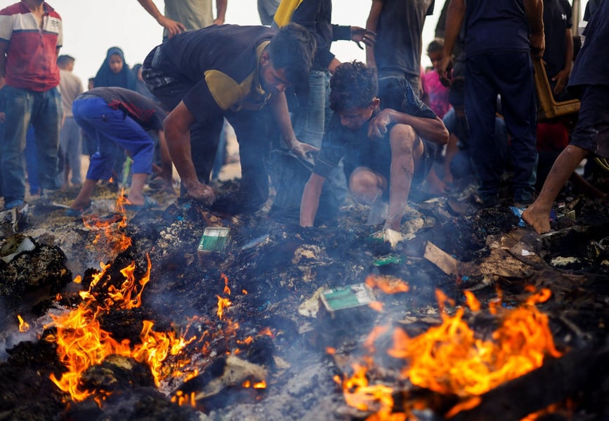 Gaza children scavenging rubble as breadwinners amid Israel genocide Day 726