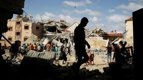 Gaza children watch movies in makeshift cinema amid Israeli genocide ruins Day 729
