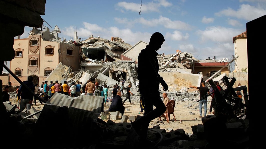 Gaza children watch movies in makeshift cinema amid Israeli genocide ruins Day 729