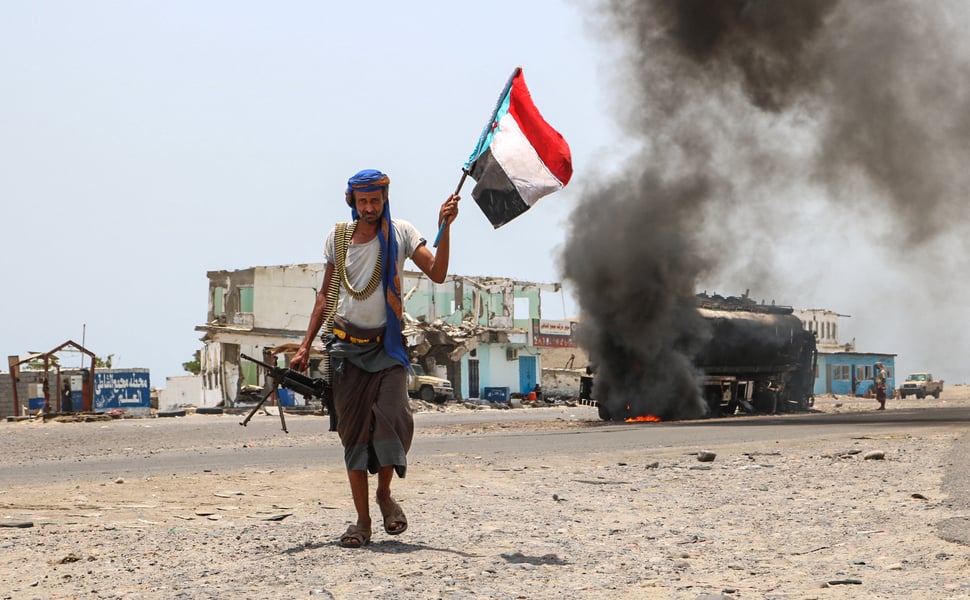 Southern Transitional Council separatists seize PetroMasila oil fields Hadhramaut Yemen tribal clashes