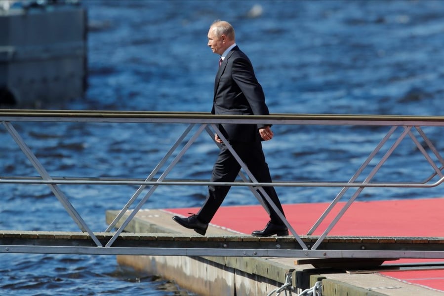 Putin Odesa Mykolaiv threats Russia Ukraine war day 1380 Black Sea control