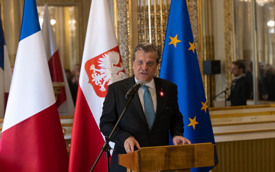 Polish Ambassador to France Jan Emeryk Rościszewski detained at Warsaw airport in corruption investigation