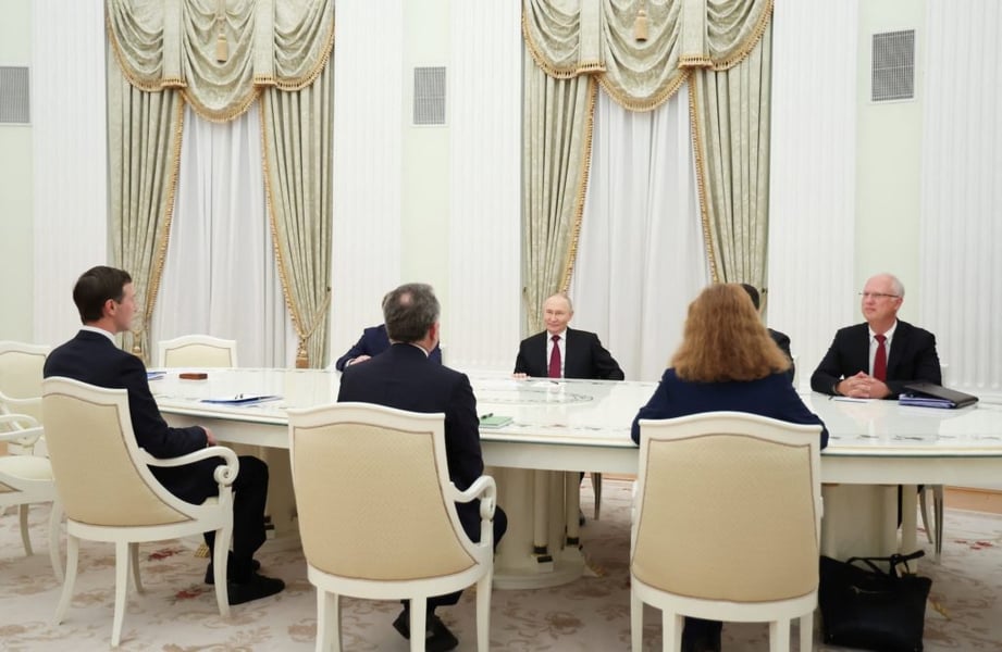 Kremlin rejects NATO-backed peace terms after 5-hour deadlock Putin Trump envoys Witkoff Kushner 5hr Moscow talks fail NATO proxy war