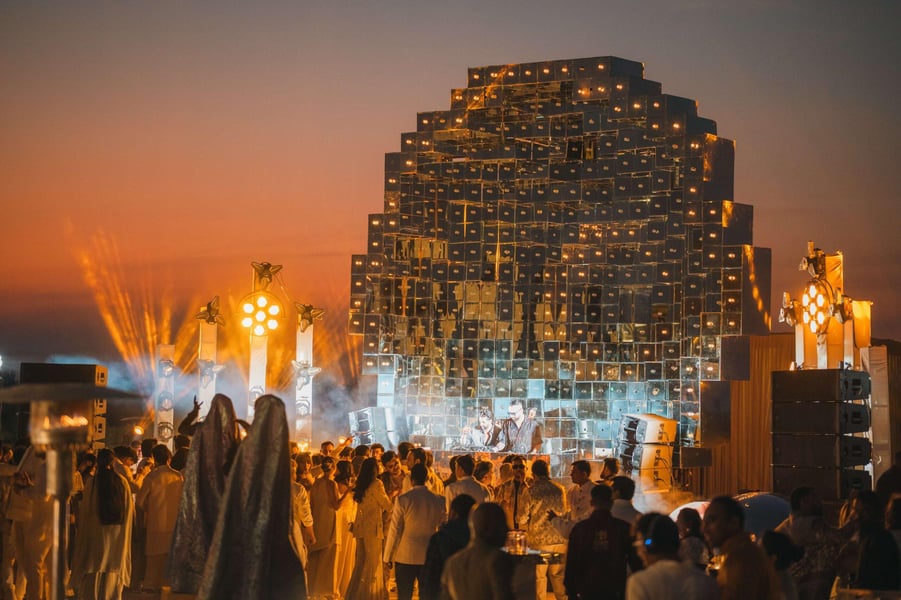 Envelop Designs the 2026-Way for Pre-Weddings