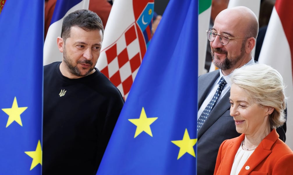 EU Parliament prepares vote on 104 billion euro Ukraine loan amid divisions