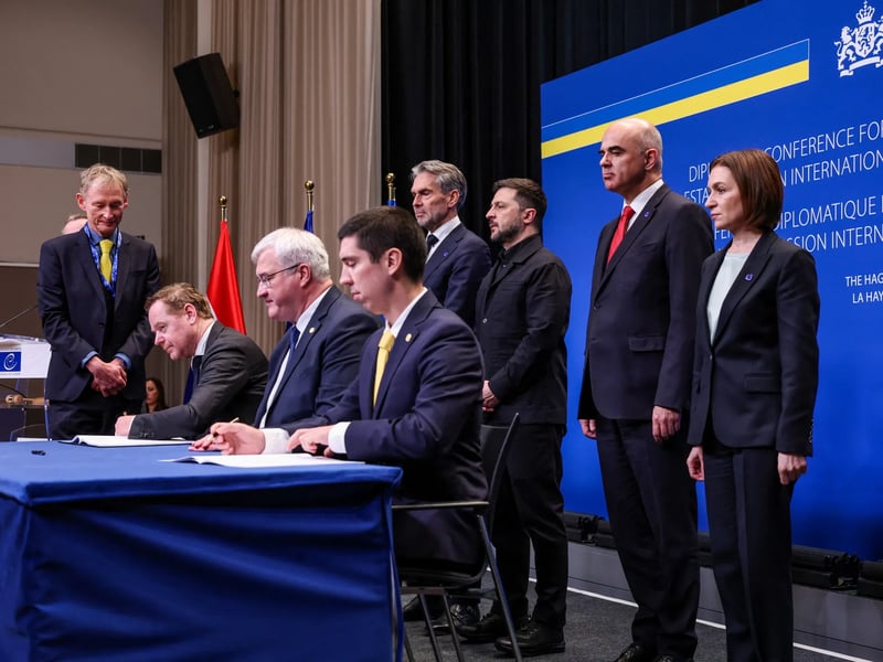 European Union debates Ukraine peace settlement