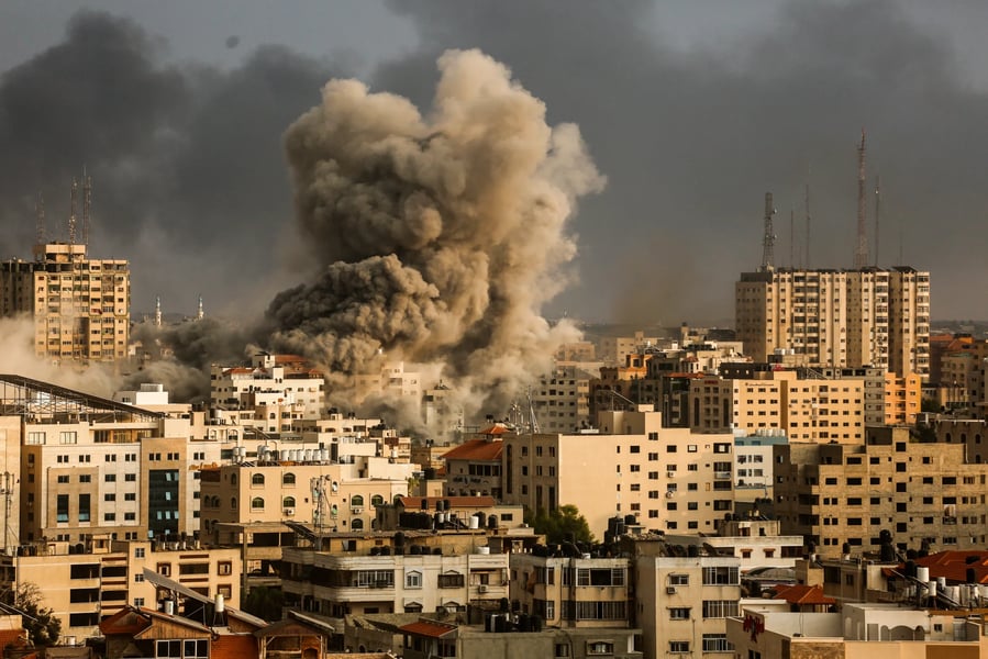 Gaza under Israeli airstrikes as US-backed war deepens humanitarian crisis