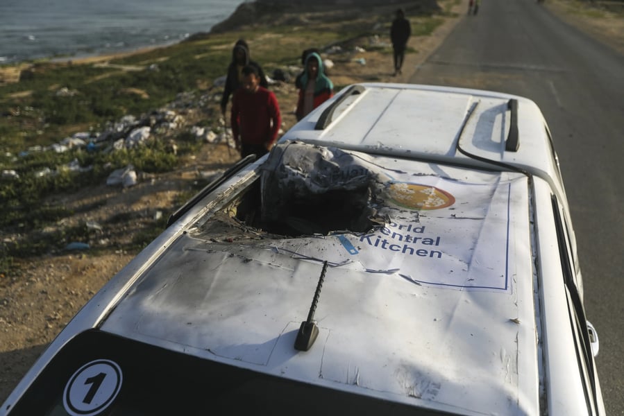 Humanitarian aid faces restrictions at Gaza access points