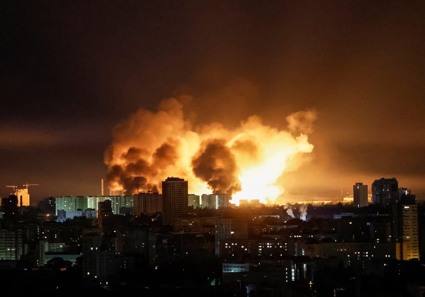 Russia Ukraine war missile strikes intensify as frontlines escalate