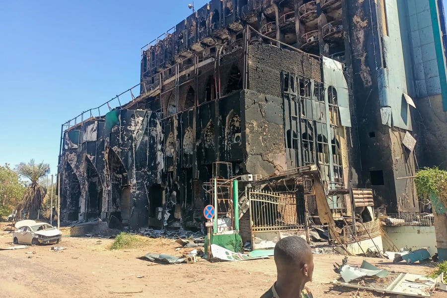 Sudanese civilians in Dilling after the RSF siege was lifted, facing hunger and displacement