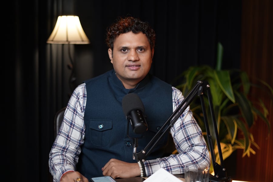 Ankur Sinha: Championing Health Awareness Through Engaging Podcast Conversations