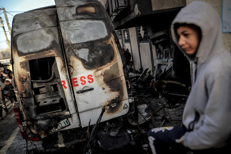 Journalists killed after strike on press vehicle in conflict zone