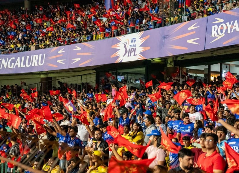RCB fans crowd at Chinnaswamy Stadium ahead of IPL 2026 ticket demand surge