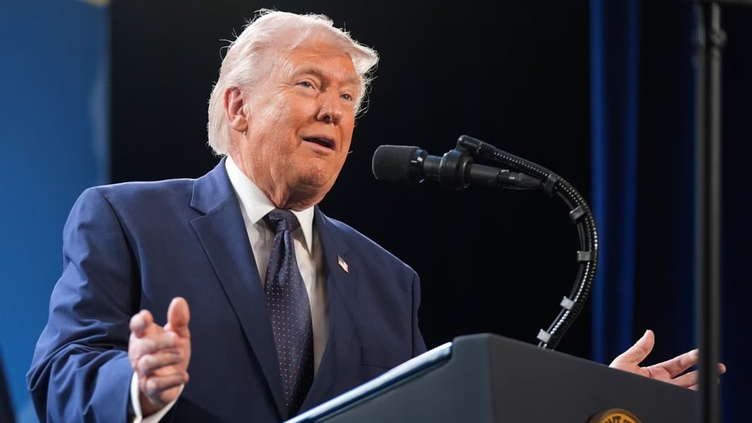 Trump Strait of Hormuz crisis oil prices surge global markets