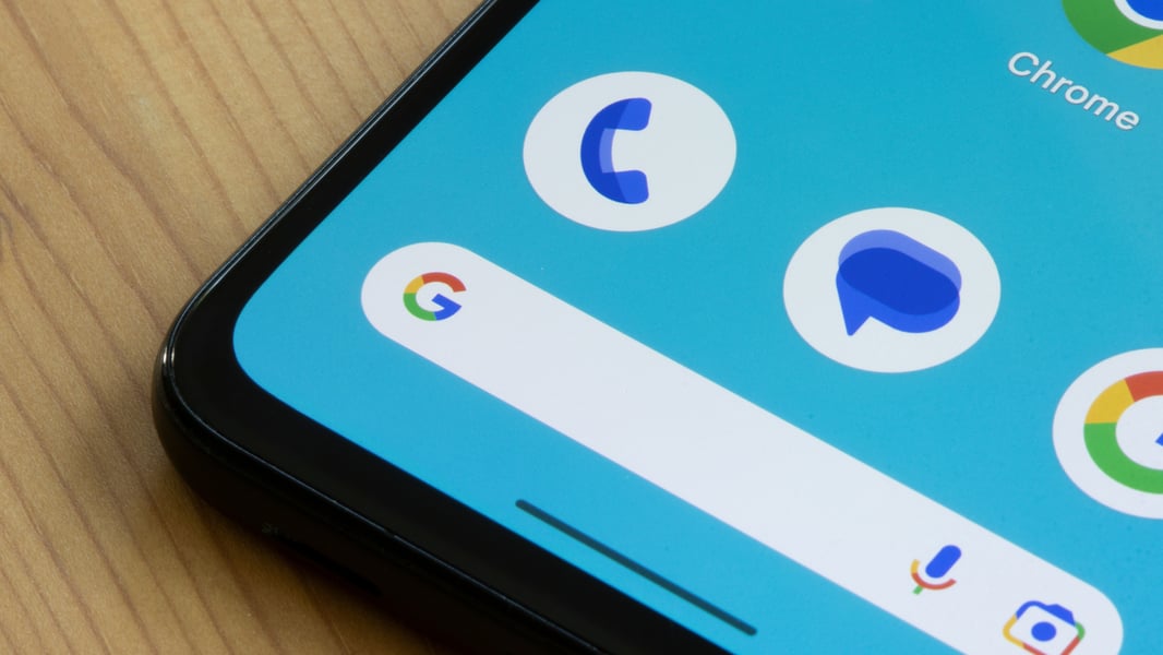 Google Messages RCS features including typing indicators and read receipts