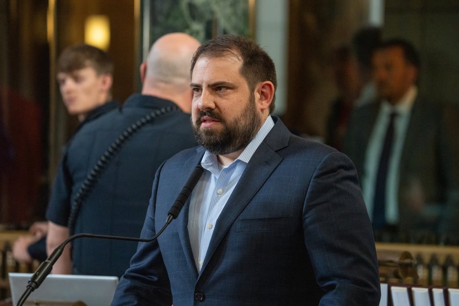 Nebraska Legislature Debates Gambling Expansion Nebraska lawmakers debate casino gambling expansion during legislative session