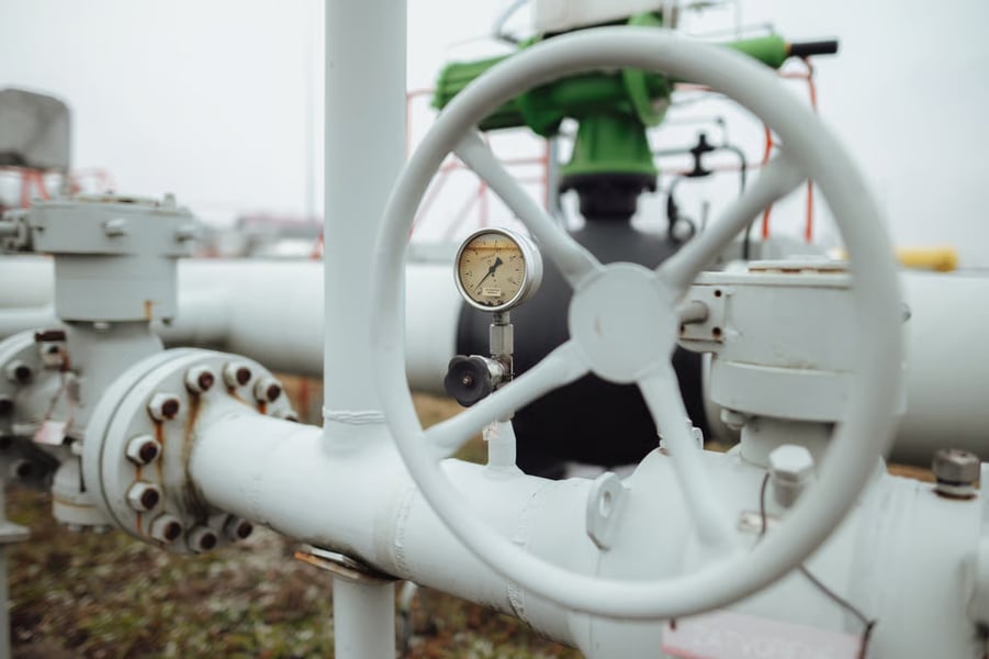 Viktor Orban inspects pipeline security amid energy tensions