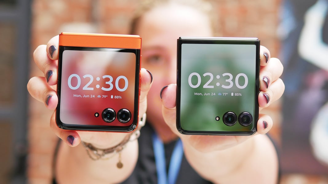 Motorola Razr Ultra 2026 compared with previous Razr model design changes