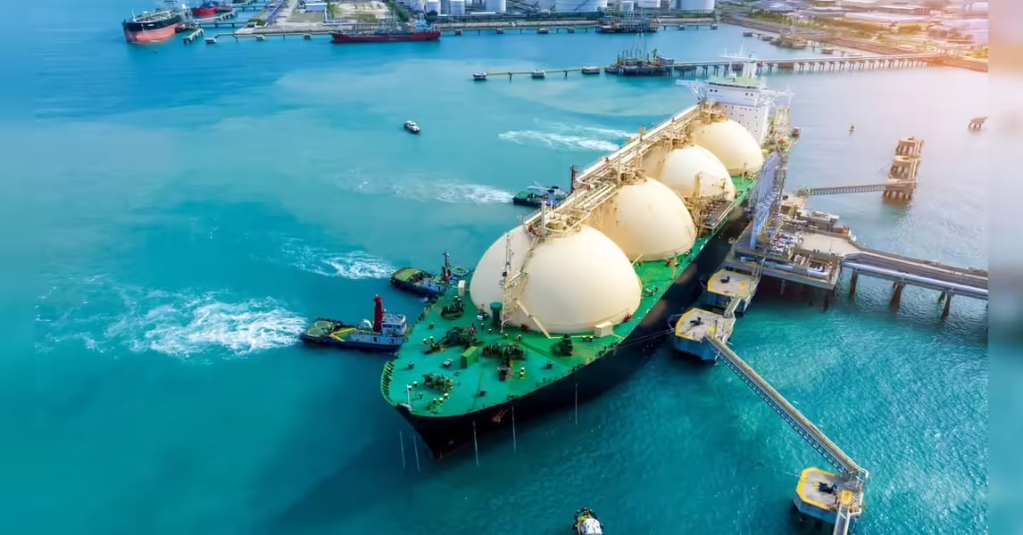 Russia increases oil and LNG supply to India amid global energy crisis