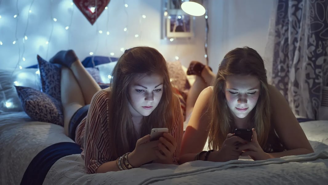 Teens using smartphones TikTok Instagram Snapchat mental health study